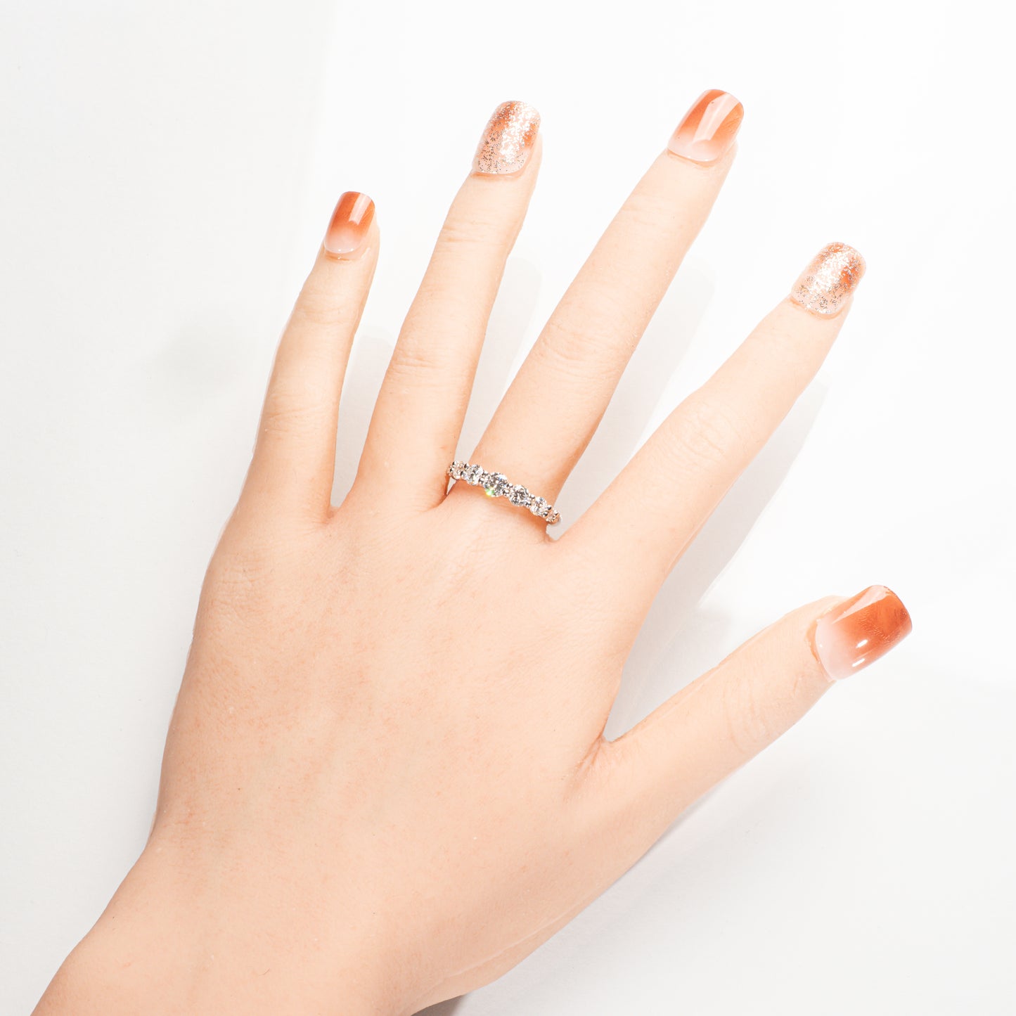 ダイヤモンド1.03ct Pt900 グラデーションハーフエタニティリング