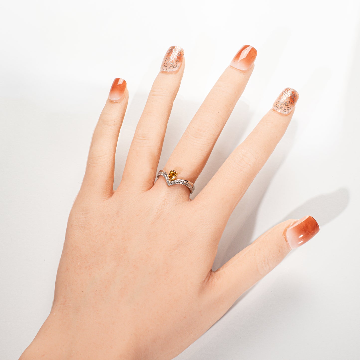 ファンシーイエローダイヤモンド0.380ct メレダイヤモンド0.20ct K18/PT950 ウェーブリング