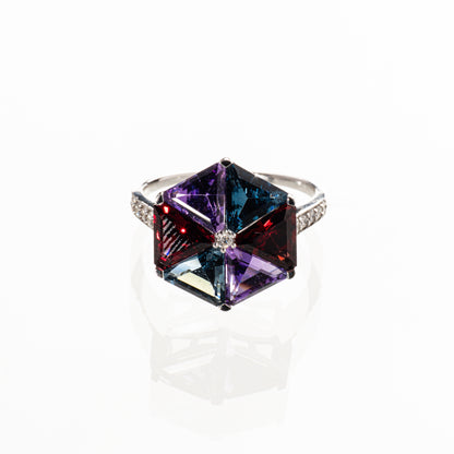 マルチカラーストーン4.67ct ダイヤモンド0.16ct K18WG カクテルリング
