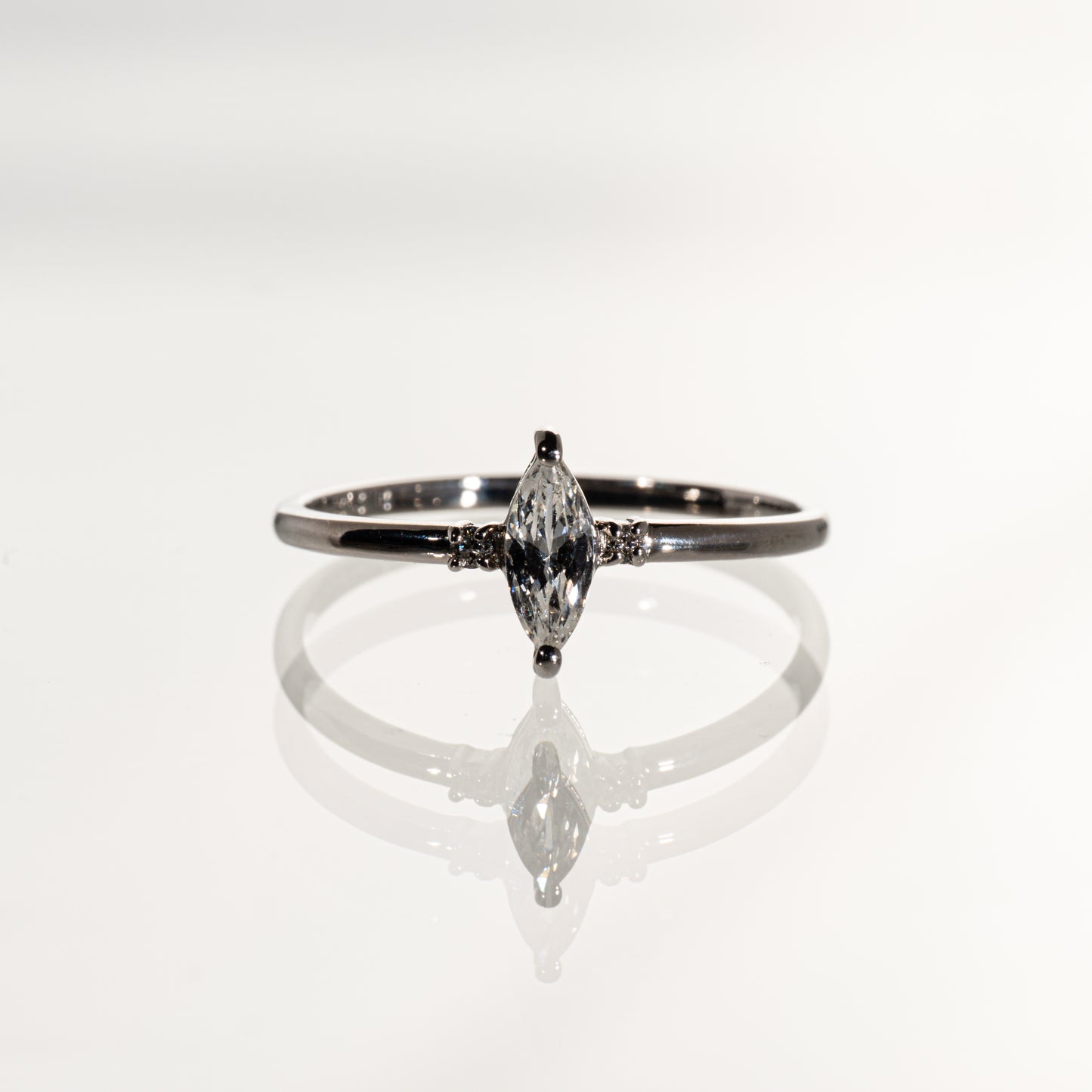 ダイヤモンド0.22ct Pt900 ソリテールリング