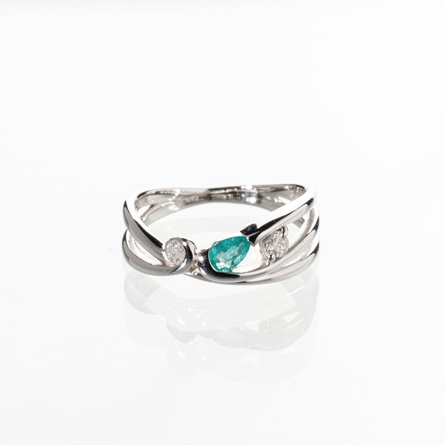 パライバトルマリン0.10ct ダイヤモンド0.15ct K18WG リング
