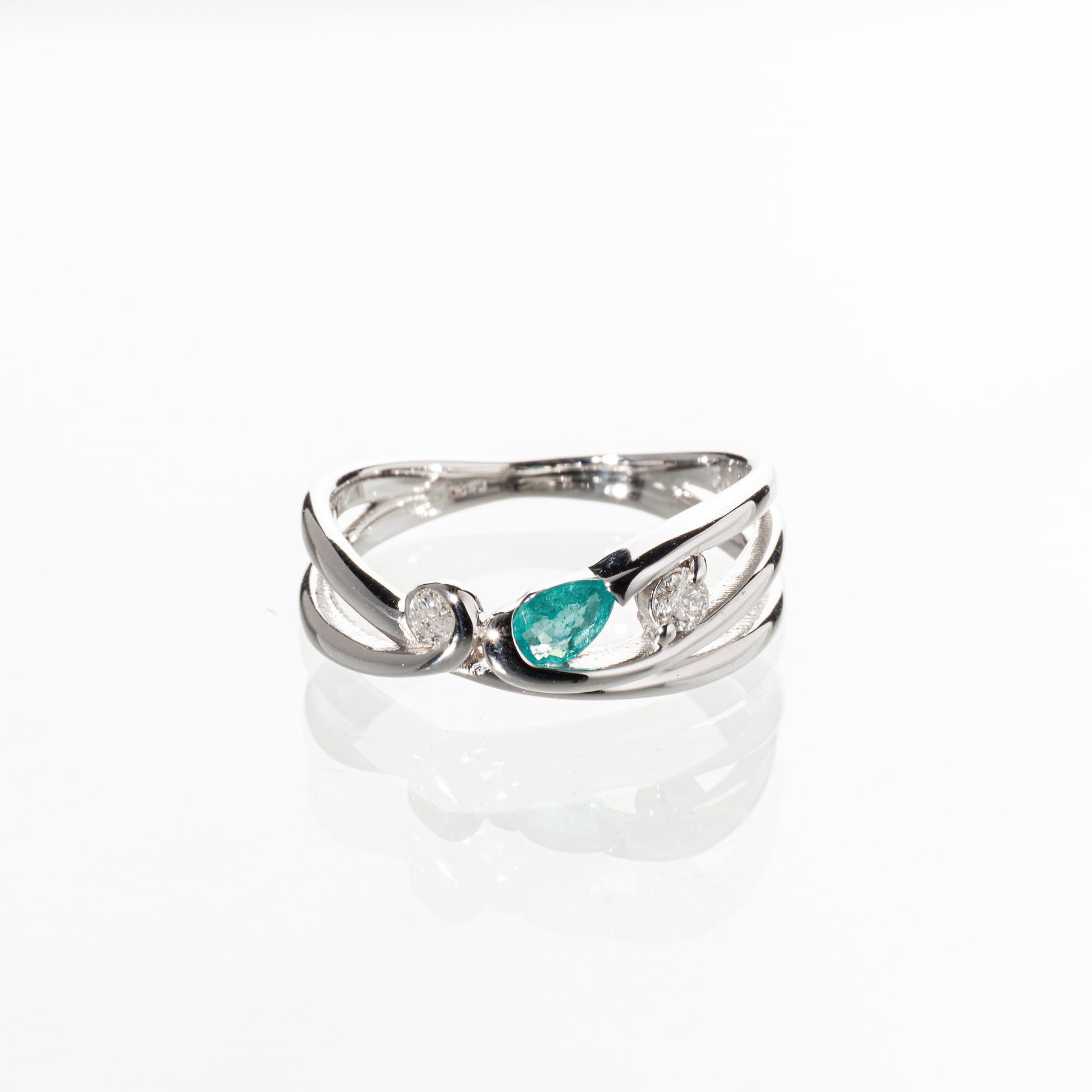 パライバトルマリン0.10ct ダイヤモンド0.15ct K18WG リング
