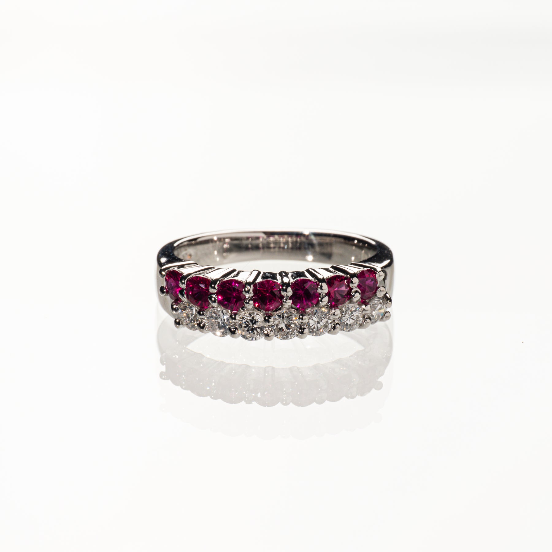 ルビー0.64ct ダイヤモンド0.45ct Pt900 リング