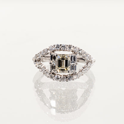 エメラルドカットダイヤモンド1.009ct メレダイヤモンド1.384ct Pt900 リング