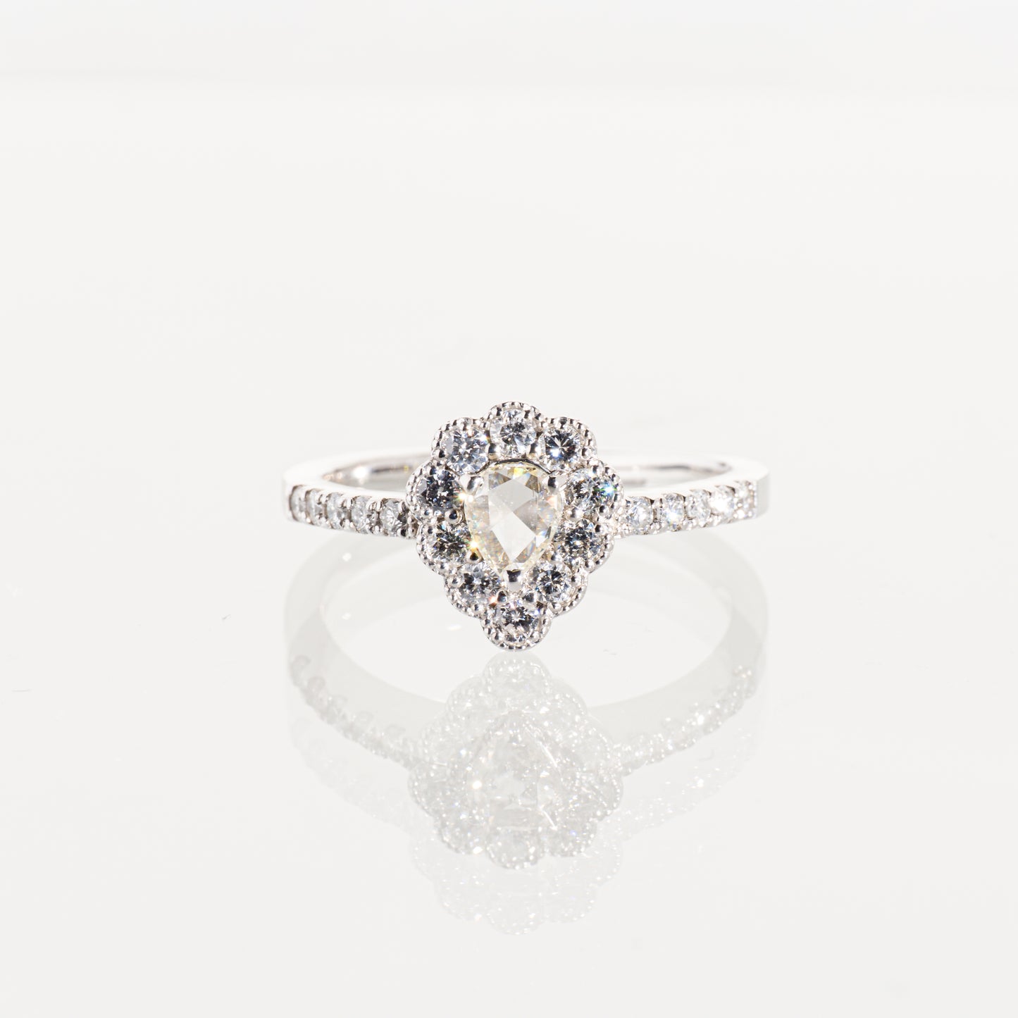 ローズカットダイヤモンド0.24ct メレダイヤモンド0.40ct Pt950 ヘイローリング