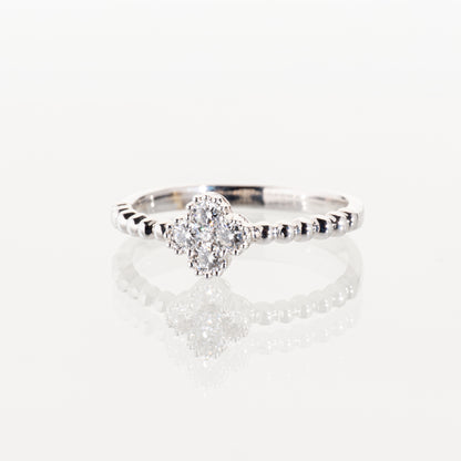 ダイヤモンド0.25ct K18WG フラワーリング