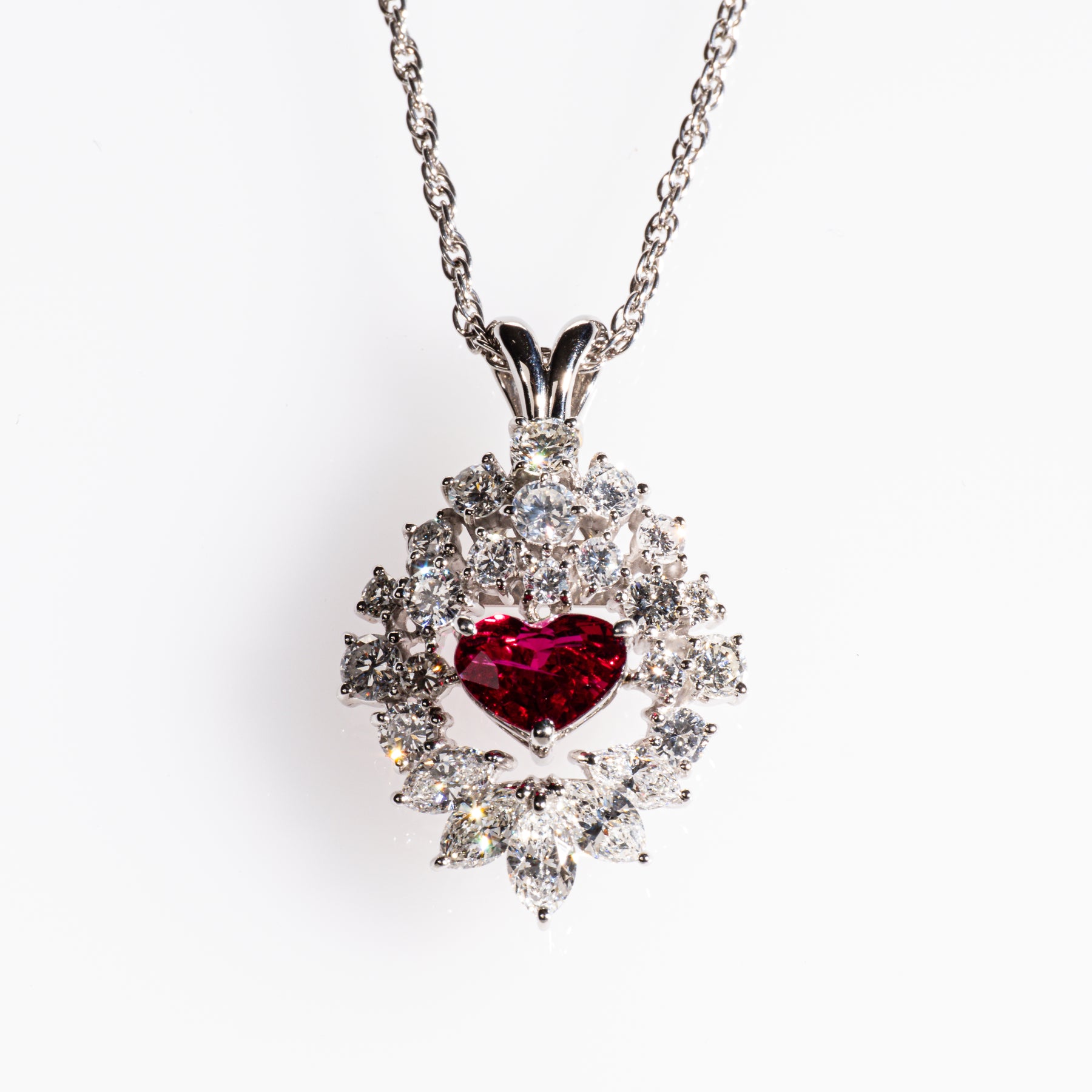 ハートシェイプルビー1.33ct ダイヤモンド2.29ct Pt900/850 ネックレス