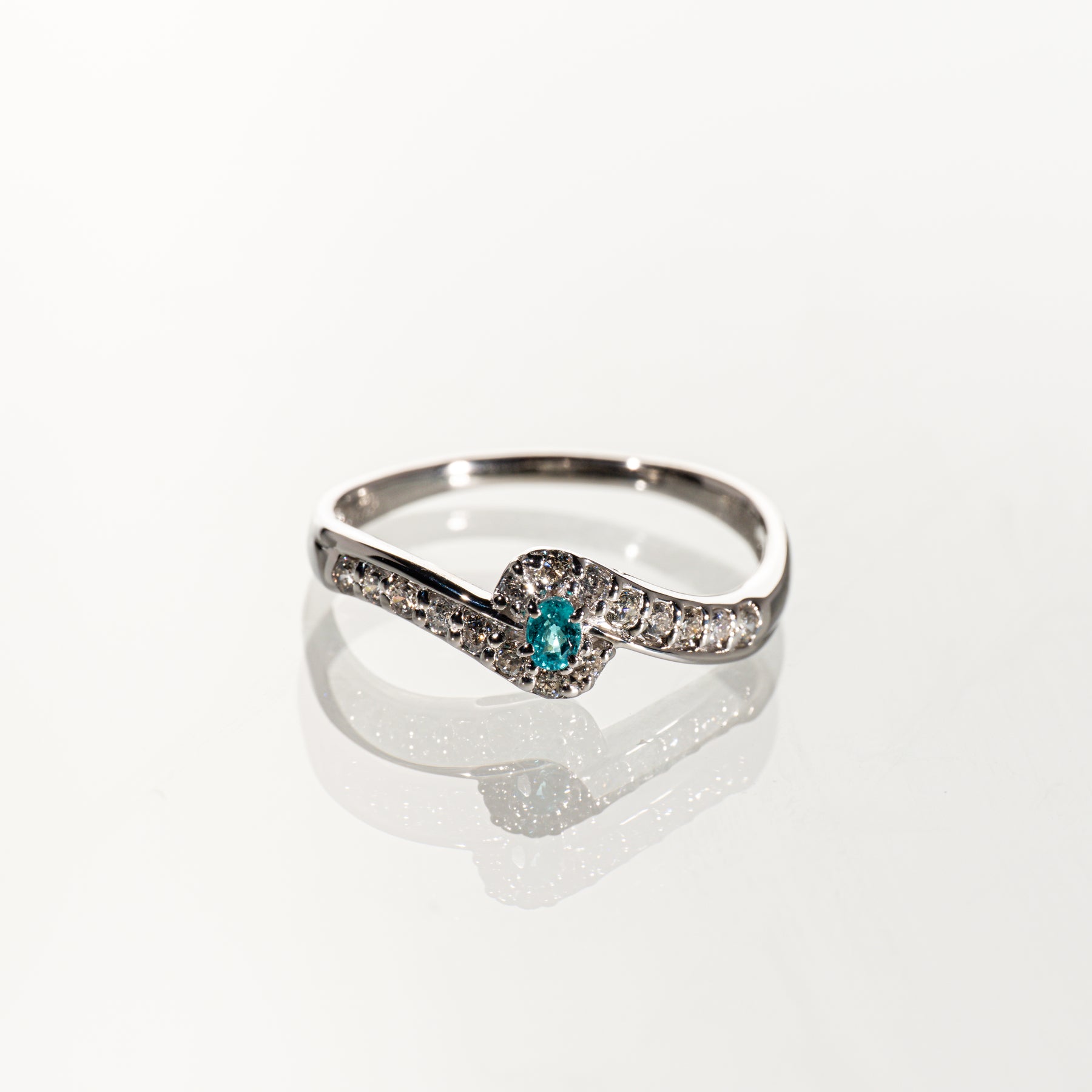 パライバトルマリン0.08ct ダイヤモンド0.27ct Pt900 リング
