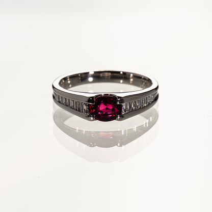 レッドスピネル0.68ct ダイヤモンド0.26ct Pt900 リング