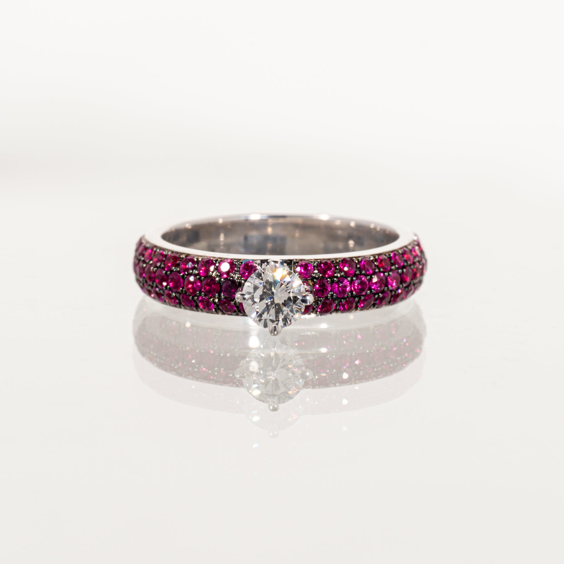 ダイヤモンド0.351ct ルビー1.05ct K18 ソリテールパヴェリング