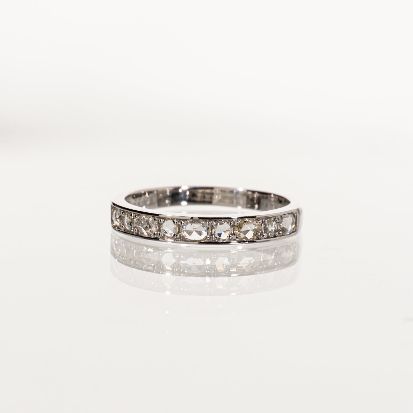 ローズカットダイヤモンド0.25ct Pt950 ハーフエタニティリング