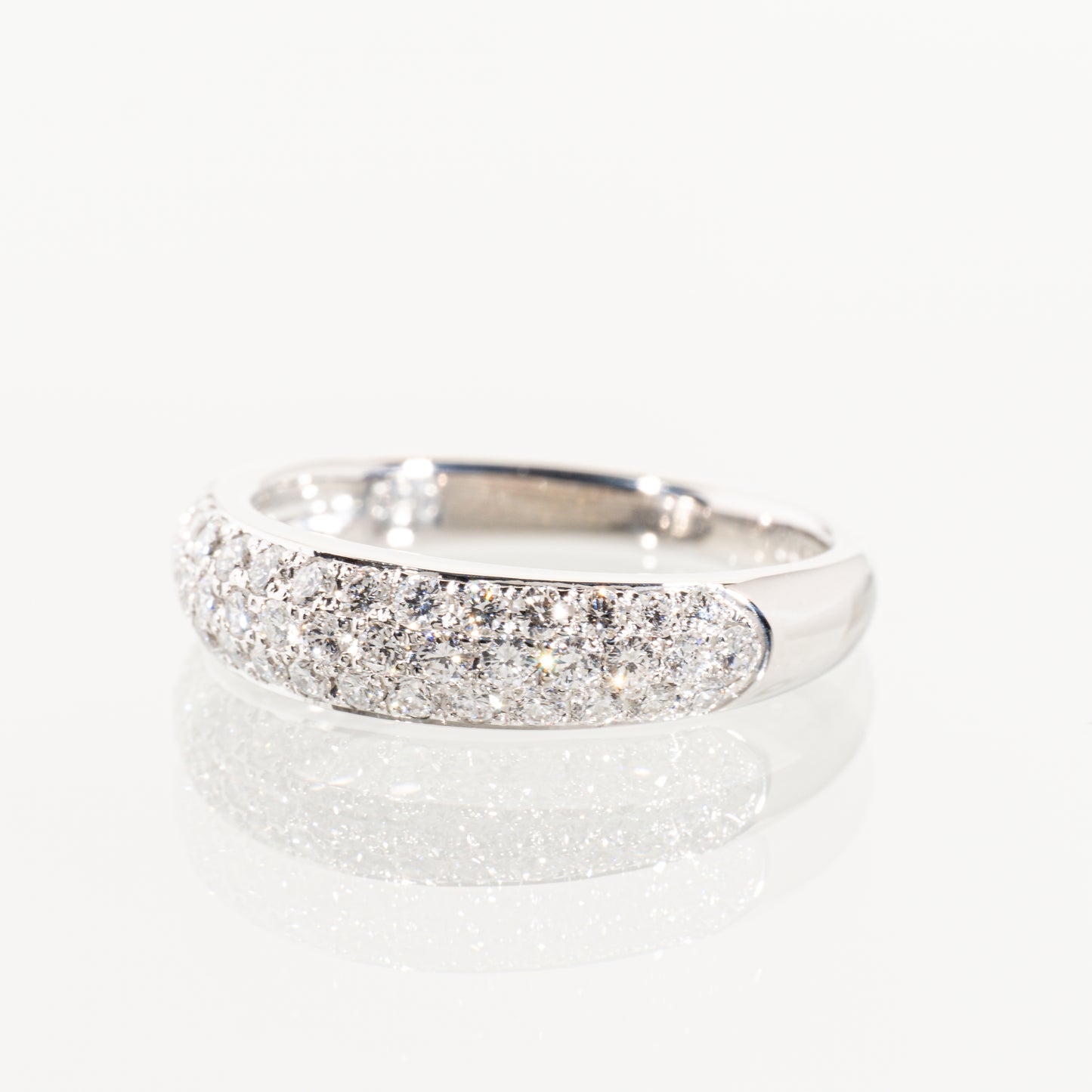 MONNICKENDAM ダイヤモンド0.90ct Pt900 パヴェリング