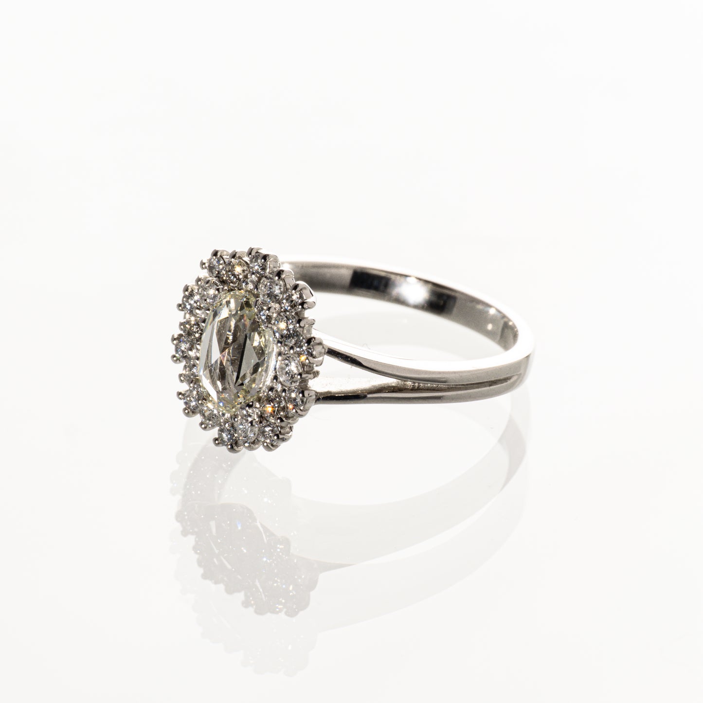 ローズカットダイヤモンド0.63ct メレダイヤモンド0.32ct Pt950 リング