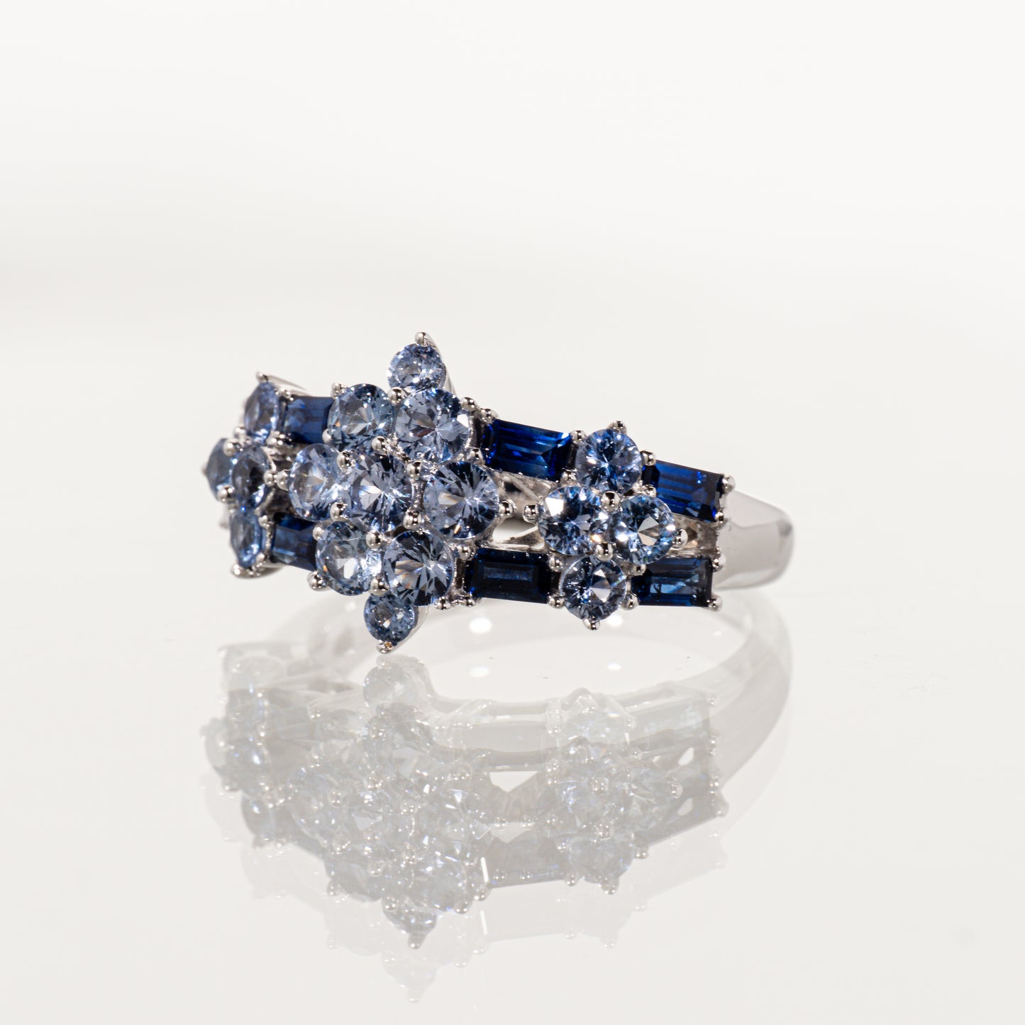 サファイア2.00ct K18WG リング