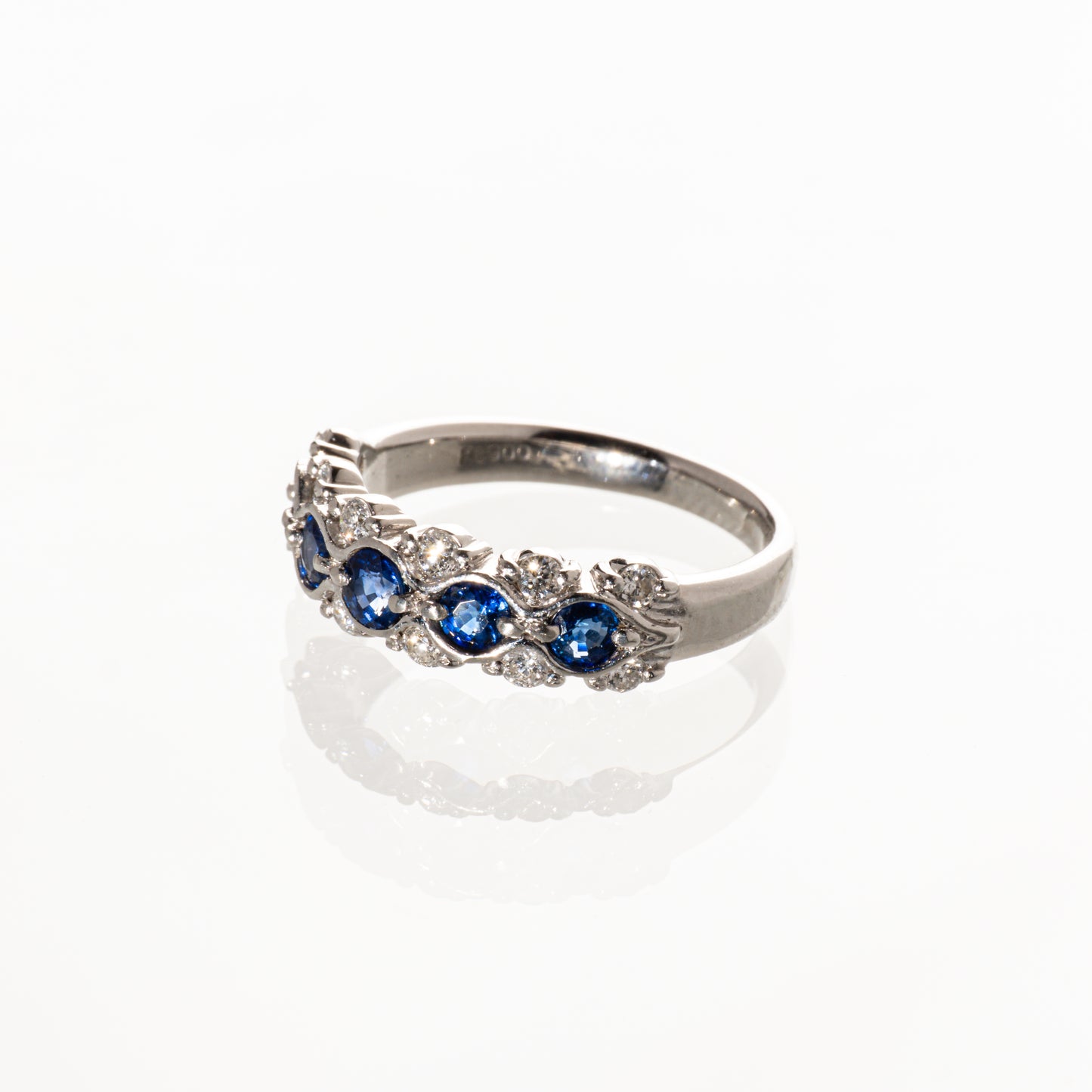 サファイア0.63ct ダイヤモンド0.26ct Pt900 リング