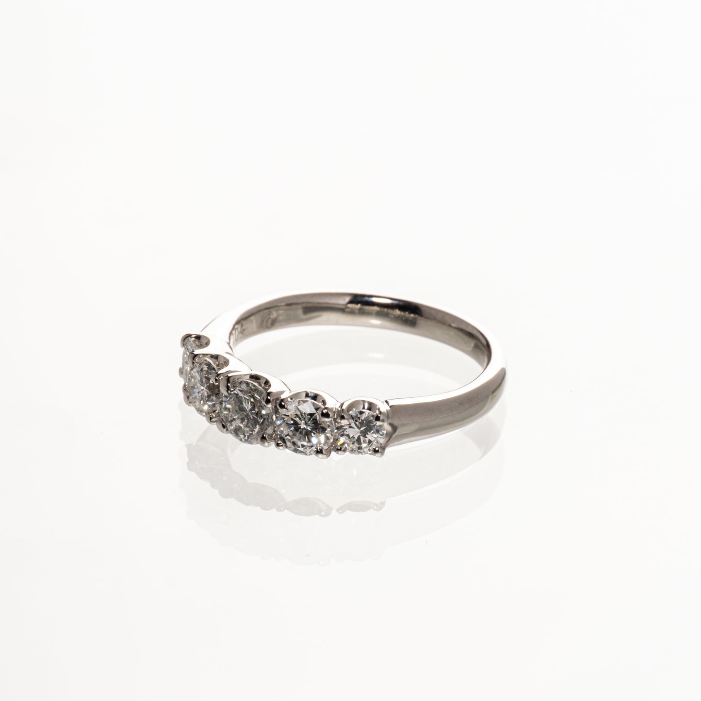 ダイヤモンド1.04ct Pt900 ハーフエタニティリング