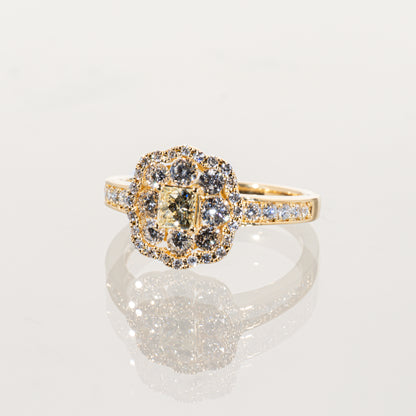 イエローダイヤモンド0.300ct メレダイヤモンド0.83ct K18YG リング