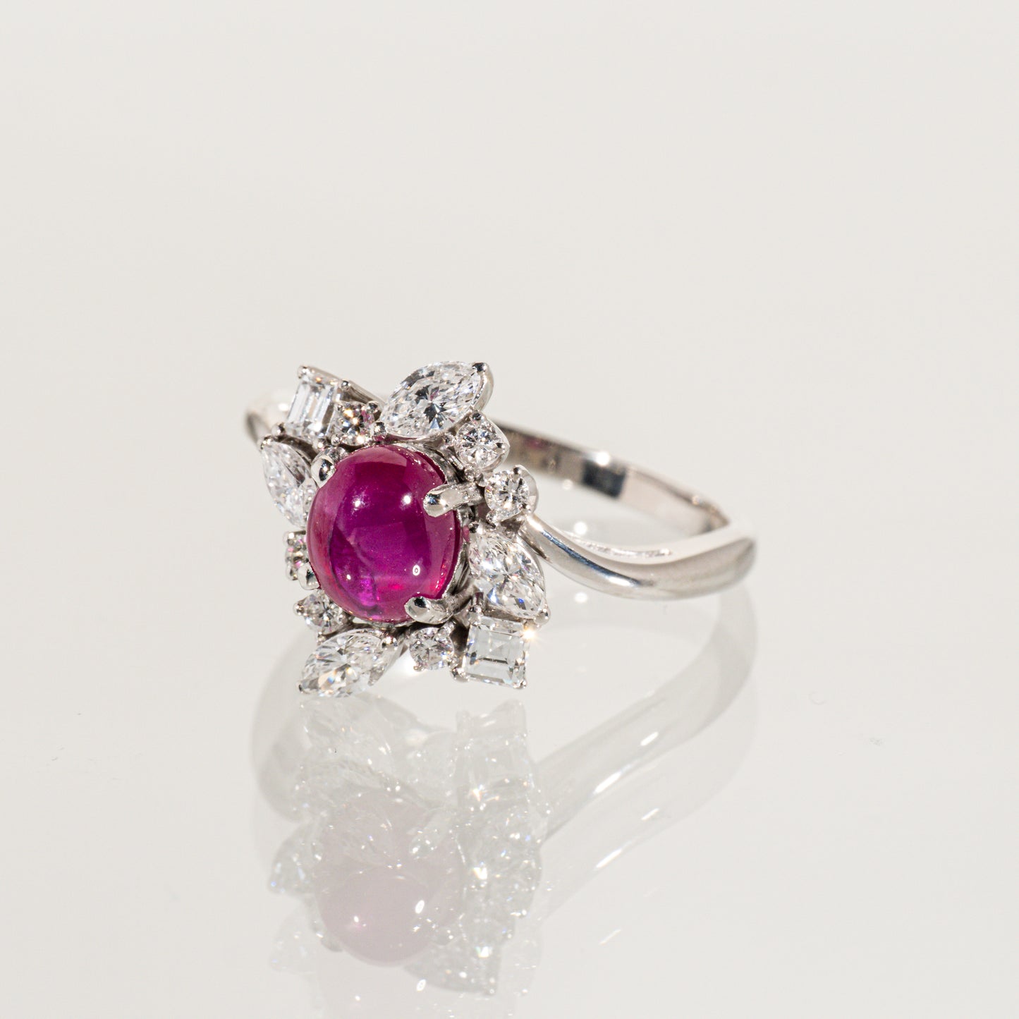 三越 スターサファイア1.57ct ダイヤモンド Pt900 リング