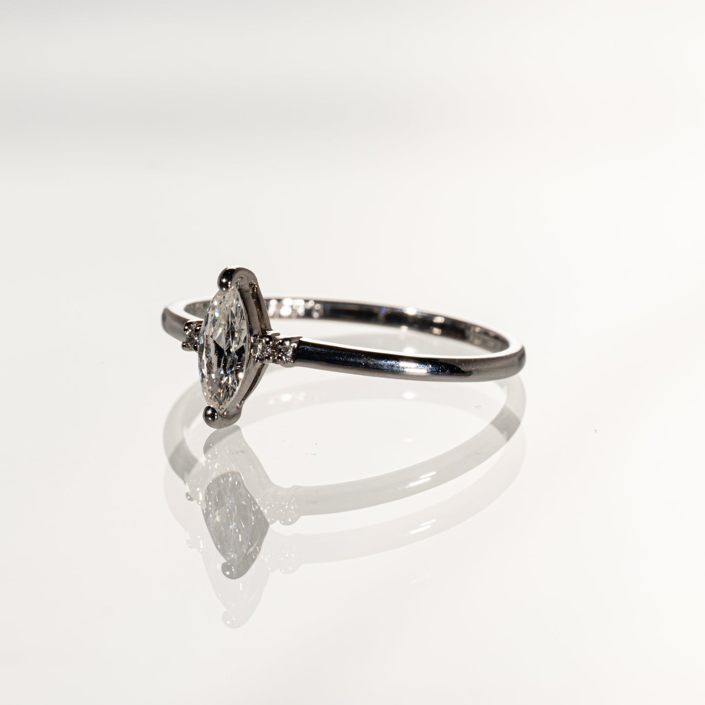 ダイヤモンド0.22ct Pt900 ソリテールリング