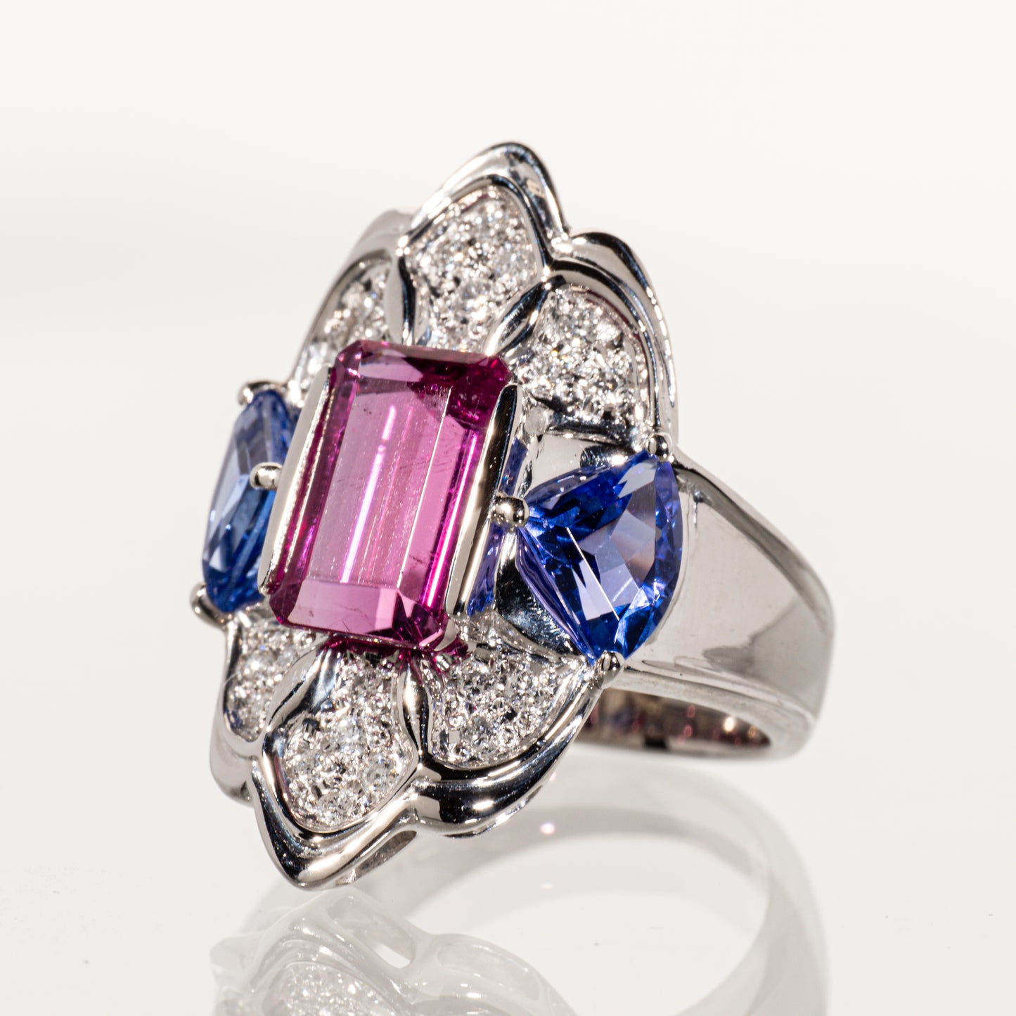 ピンクトルマリン2.89ct タンザナイト1.67ct ダイヤモンド0.22ct Pt900 リング
