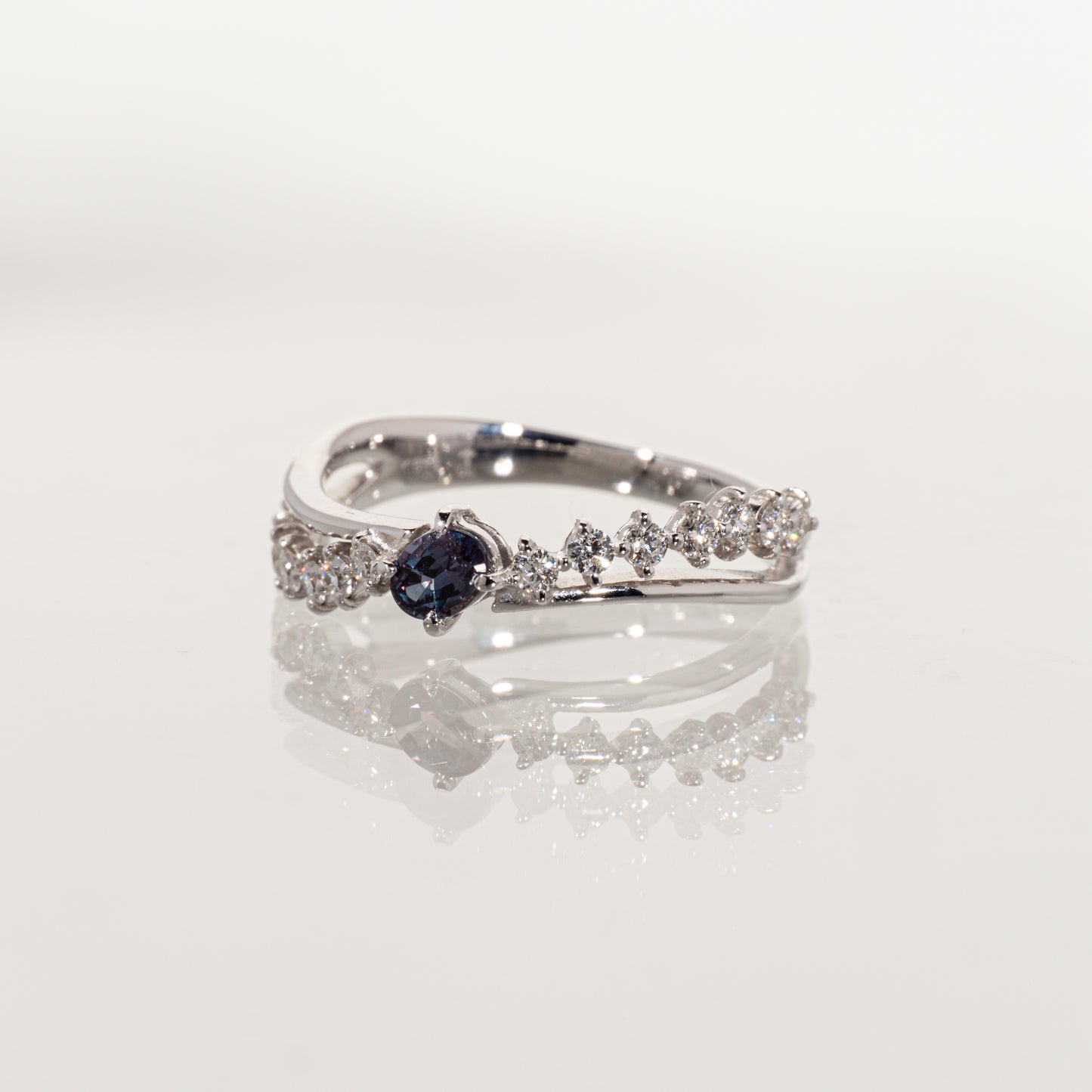 ジェムケリー ブラジル産アレキサンドライト0.212ct ダイヤモンド0.25ct K18WG リング