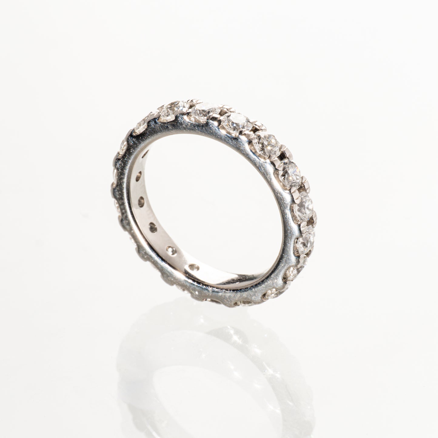 ダイヤモンド2.00ct Pt900 フルエタニティリング