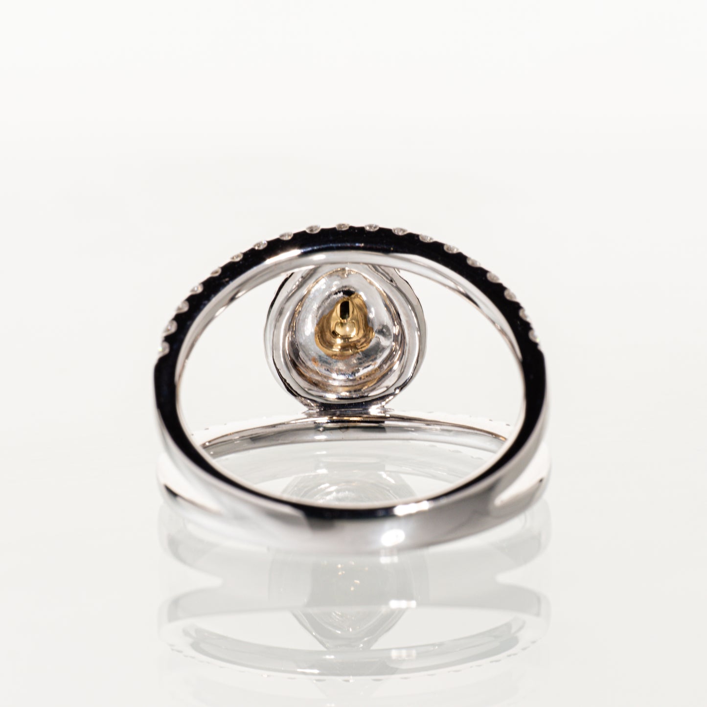 ファンシーイエローダイヤモンド0.264ct ピンクダイヤモンド0.07ct メレダイヤモンド0.53ct K18 リング
