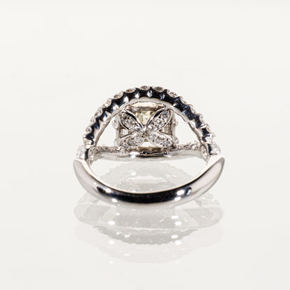 エメラルドカットダイヤモンド1.009ct メレダイヤモンド1.384ct Pt900 リング