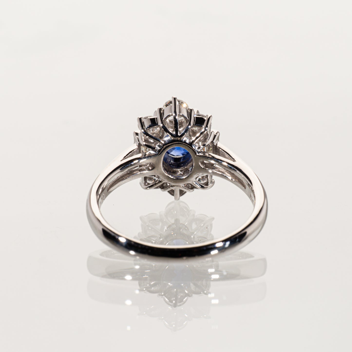 サファイア1.04ct ダイヤモンド0.70ct Pt900 リング