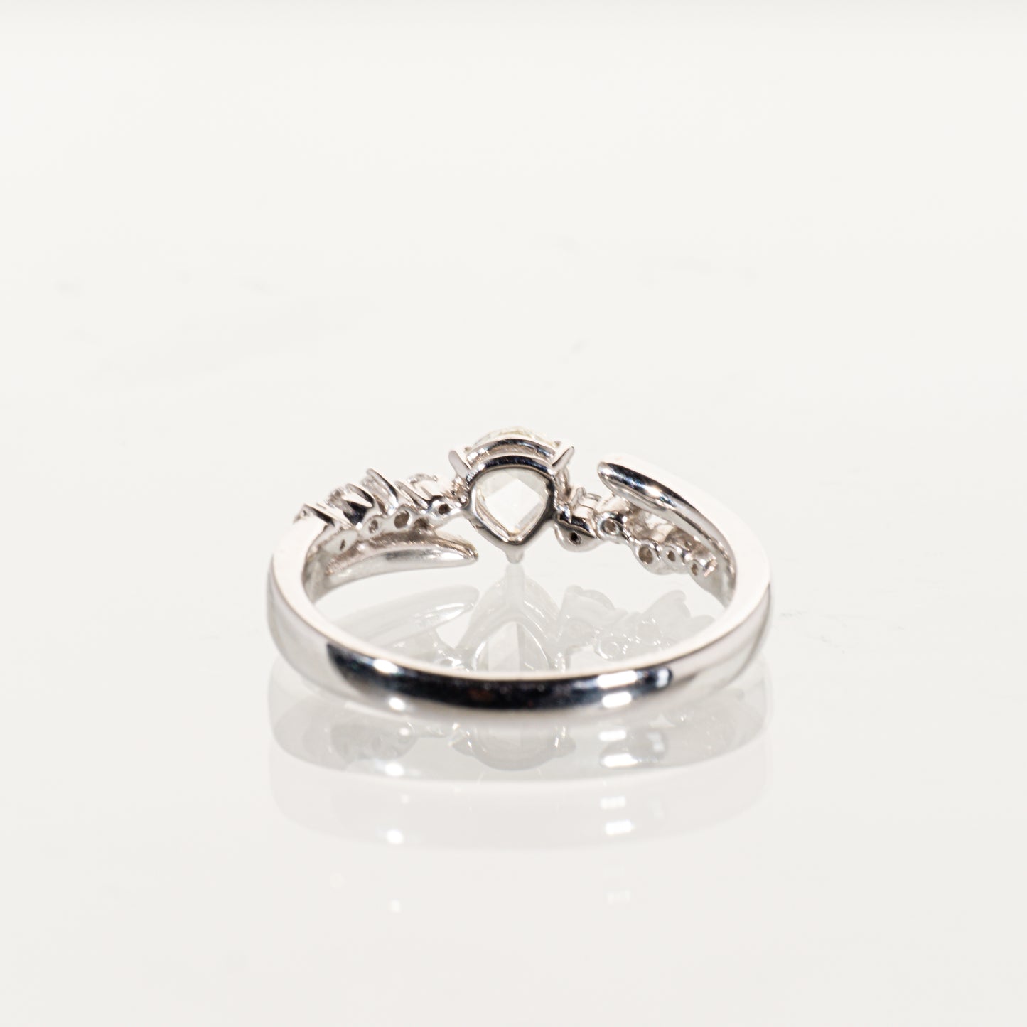 ローズカットダイヤモンド0.38ct メレダイヤモンド0.18ct Pt950 リング