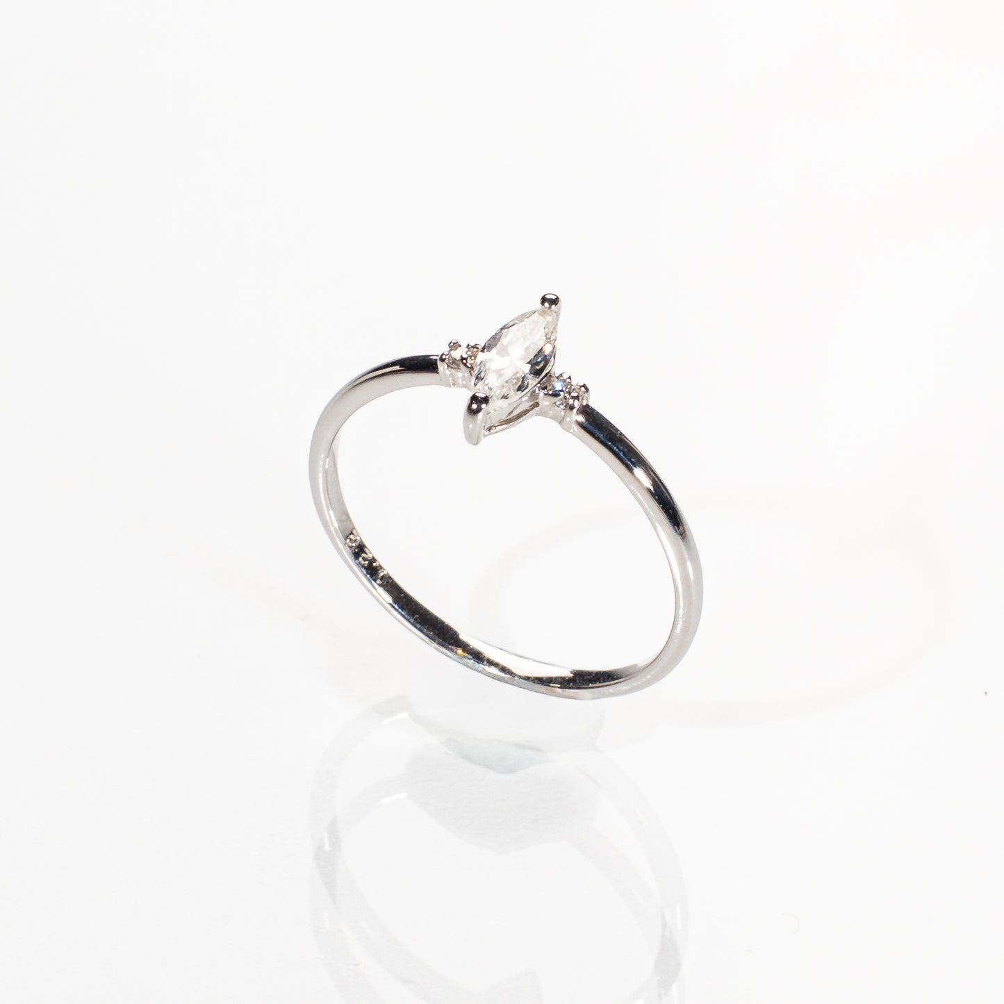 ダイヤモンド0.22ct Pt900 ソリテールリング
