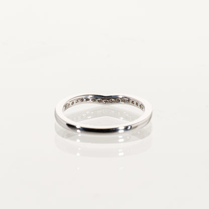 ダイヤモンド0.16ct Pt1000 ウェーブハーフエタニティリング