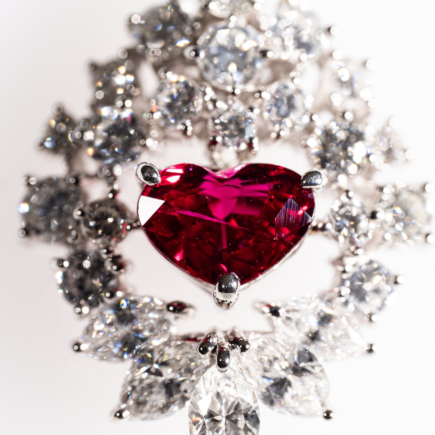 ハートシェイプルビー1.33ct ダイヤモンド2.29ct Pt900/850 ネックレス