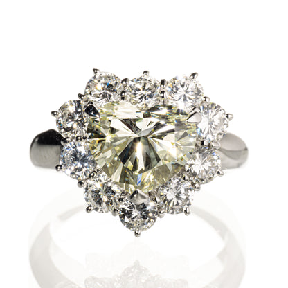 ハートシェイプダイヤモンド3.024ct メレダイヤモンド1.65ct Pt900 リング