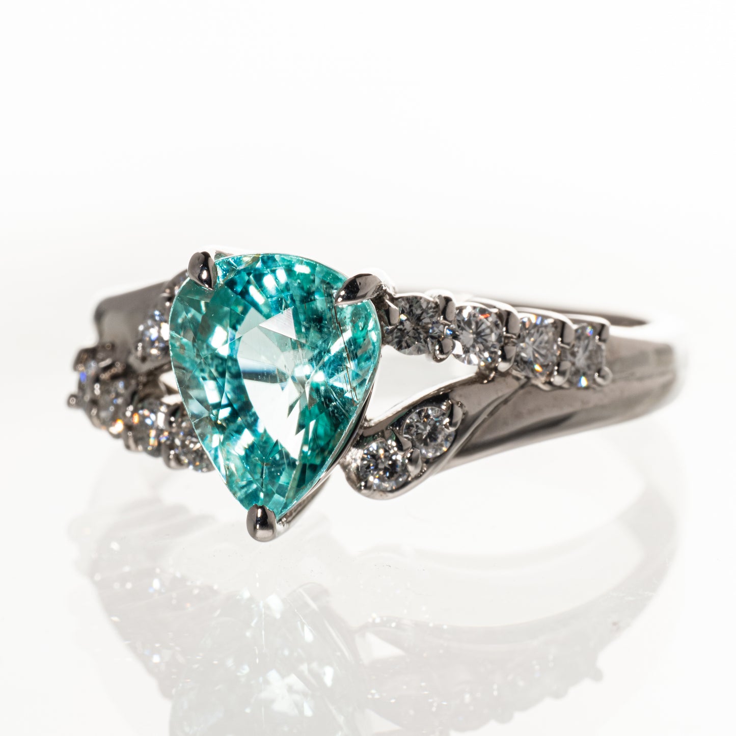 パライバトルマリン1.75ct ダイヤモンド0.30ct Pt900 リング