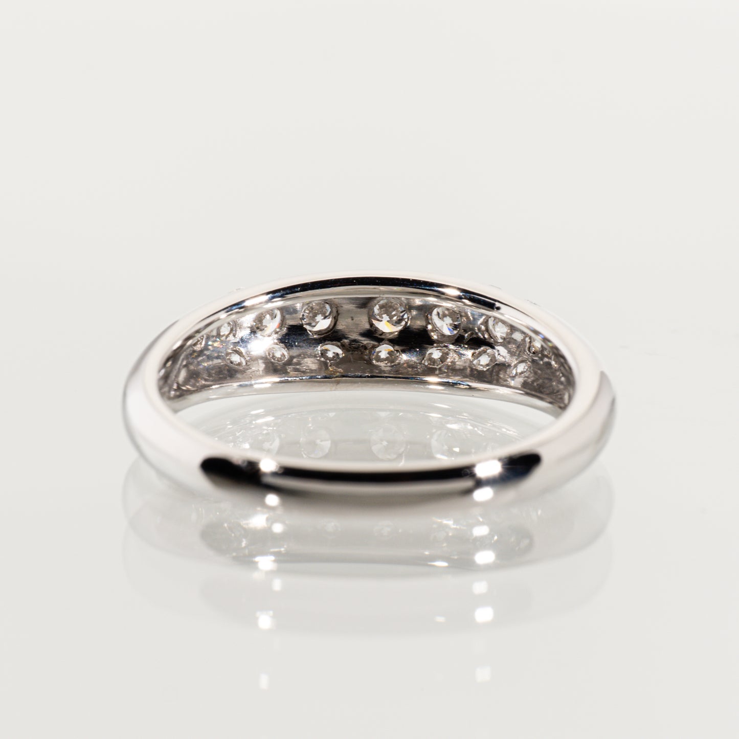 ダイヤモンド0.57ct  Pt900  パヴェリング