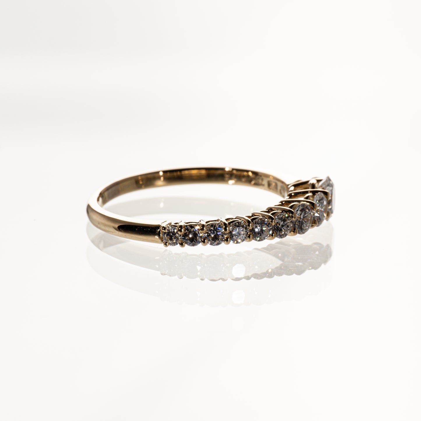 HCO ダイヤモンド0.75ct K18YG グラデーションリング