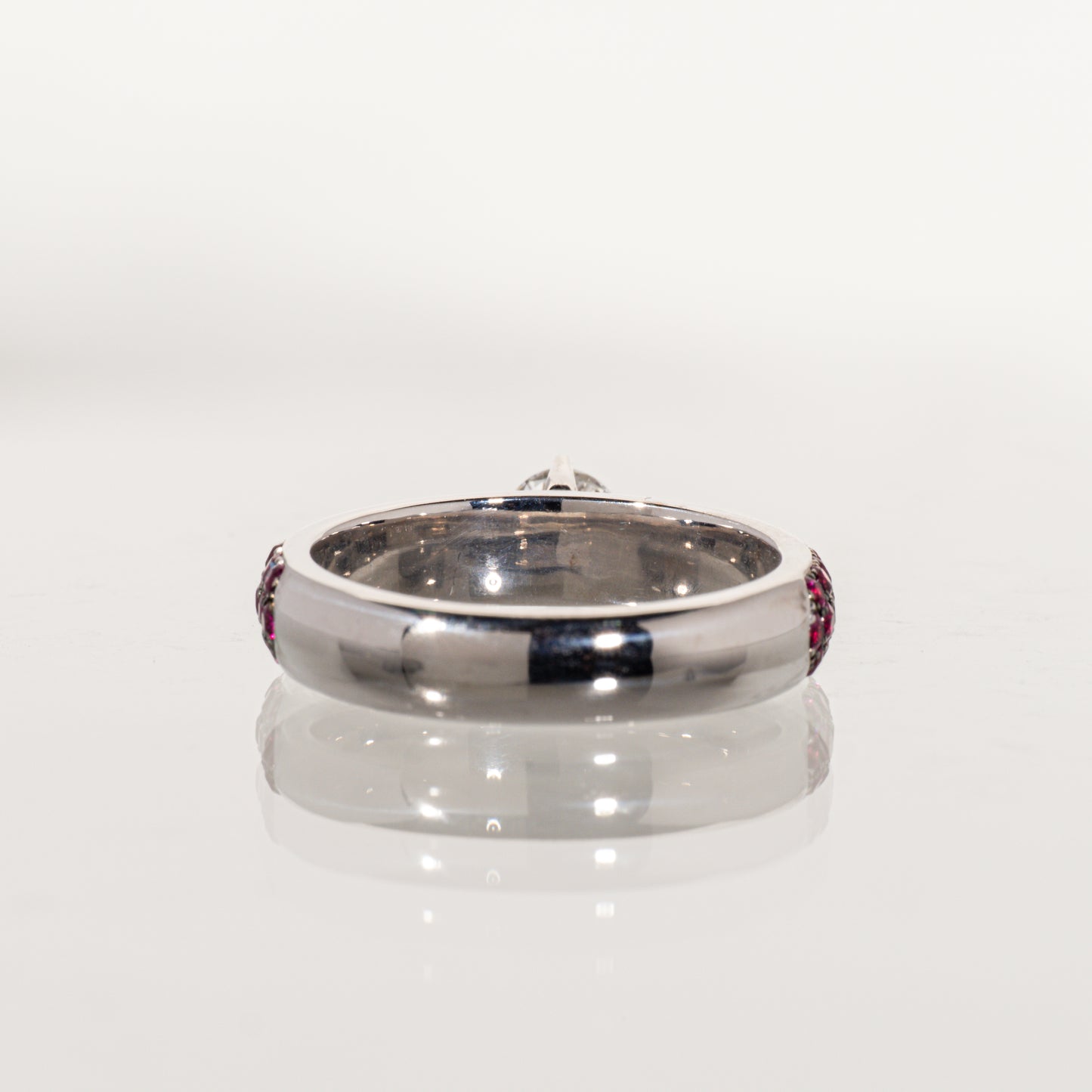 ダイヤモンド0.351ct ルビー1.05ct K18 ソリテールパヴェリング