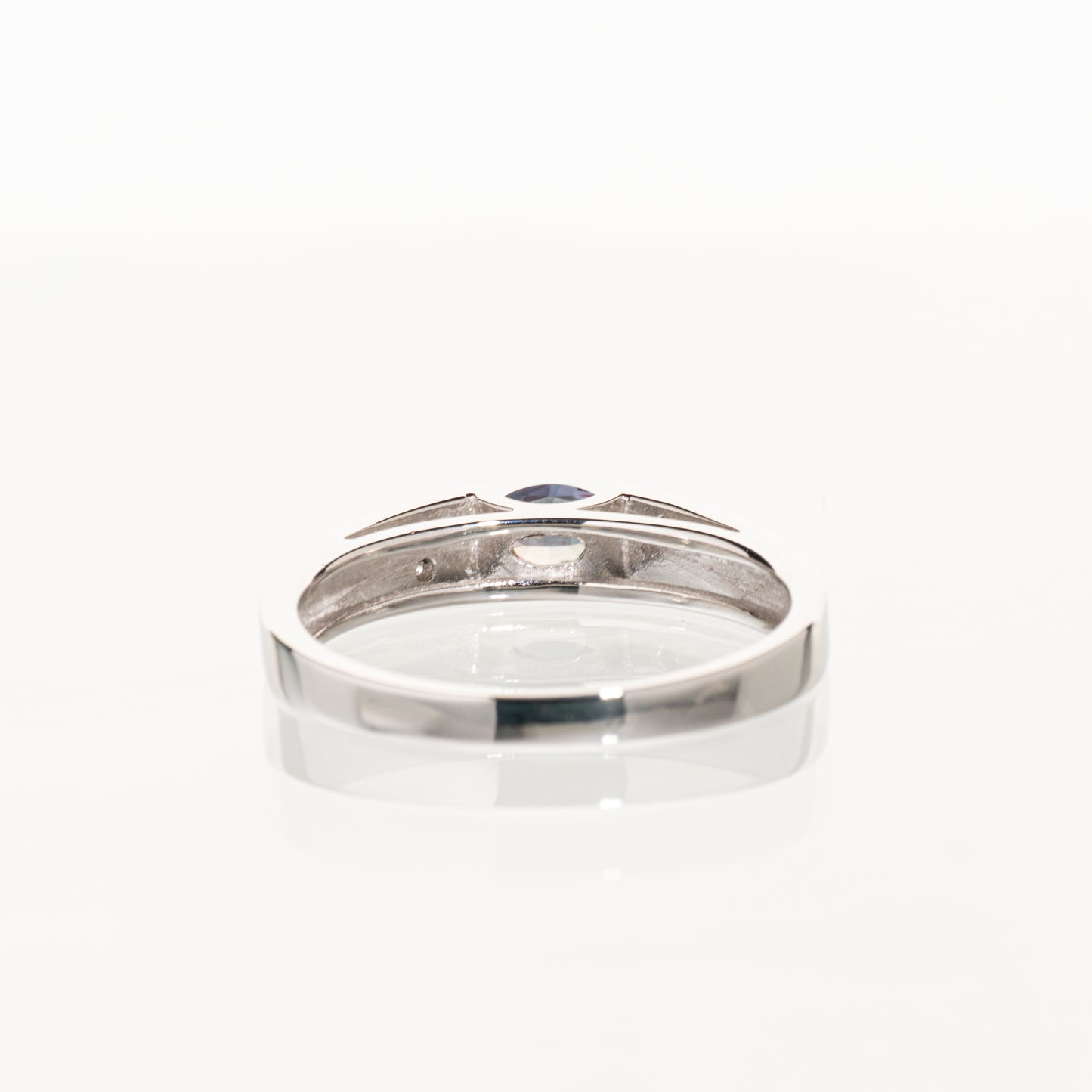 アレキサンドライト0.27ct ダイヤモンド0.02ct Pt900 リング