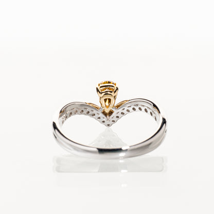 ファンシーイエローダイヤモンド0.380ct メレダイヤモンド0.20ct K18/PT950 ウェーブリング