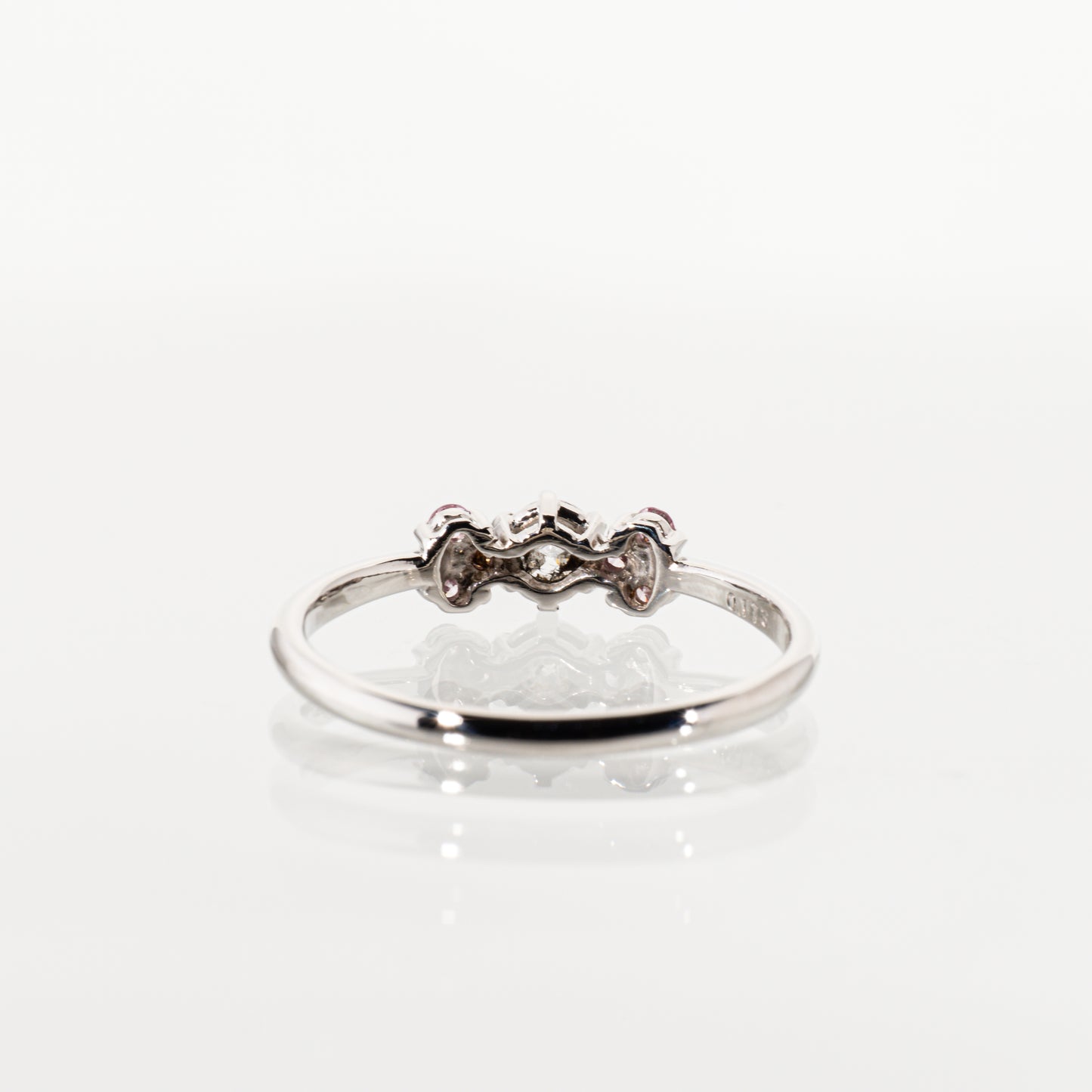 スターカットダイヤモンド0.173ct ナチュラルピンクダイヤモンド0.09ct Pt950陽刻 リング
