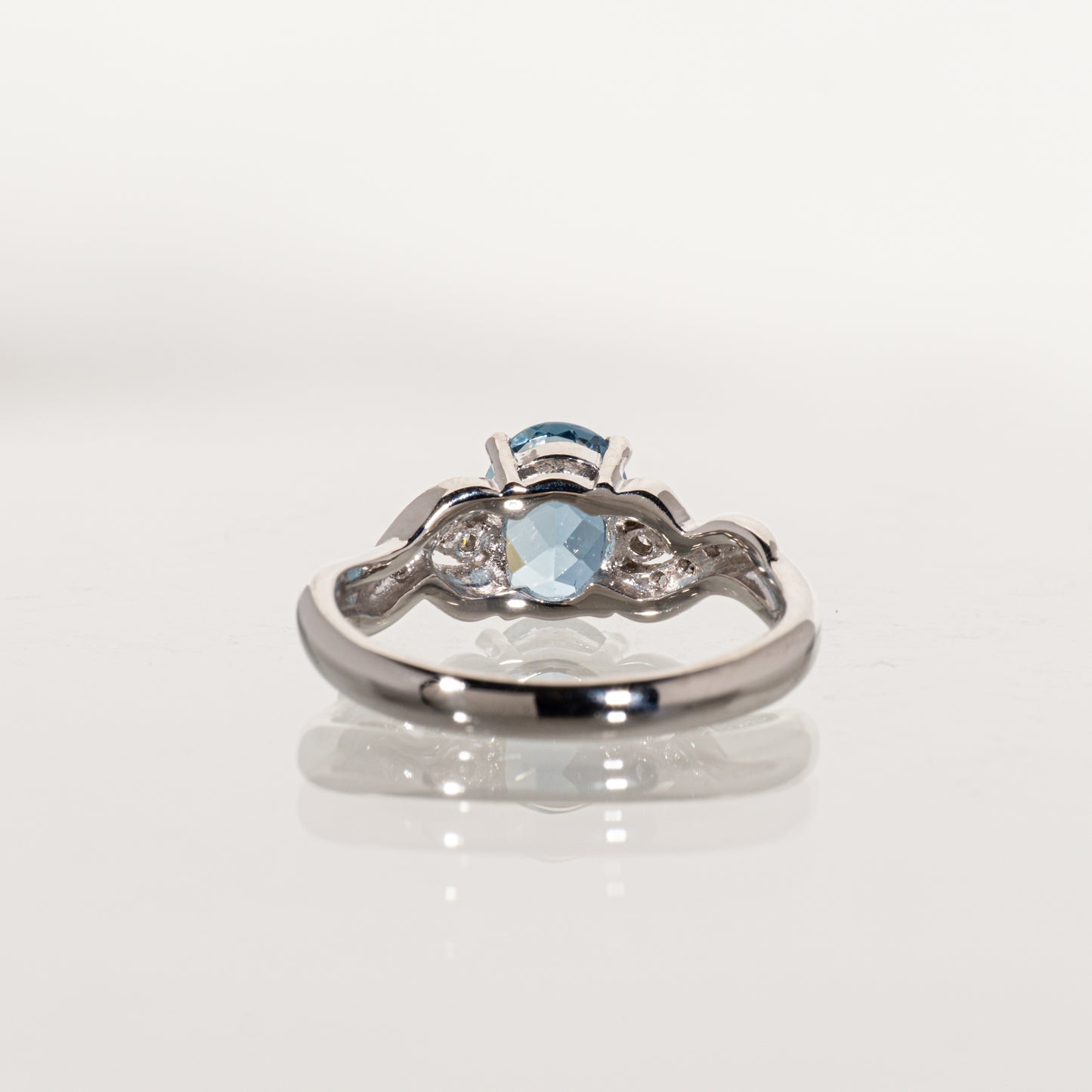 アクアマリン1.22ct ダイヤモンド0.274ct Pt900 リング