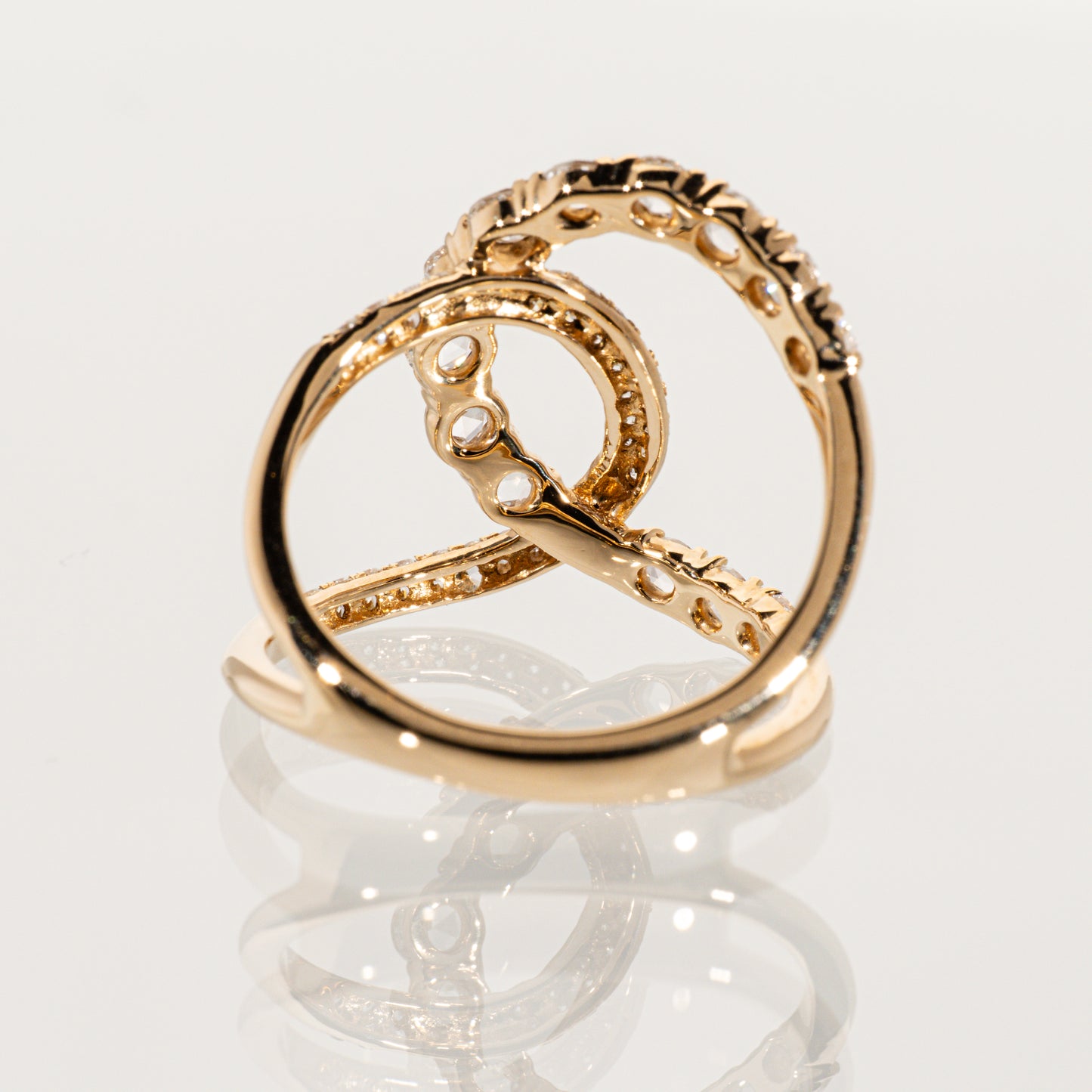 ダイヤモンド1.00ct 750 クロッシングリング