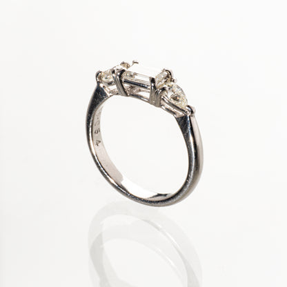 エメラルドカットダイヤモンド0.509ct ペアシェイプダイヤモンド0.54ct Pt900 リング
