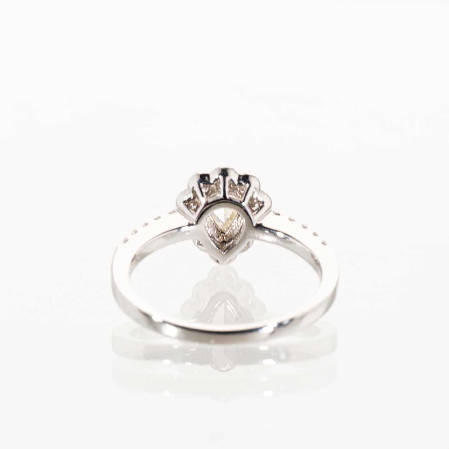 ローズカットダイヤモンド0.24ct メレダイヤモンド0.40ct Pt950 ヘイローリング