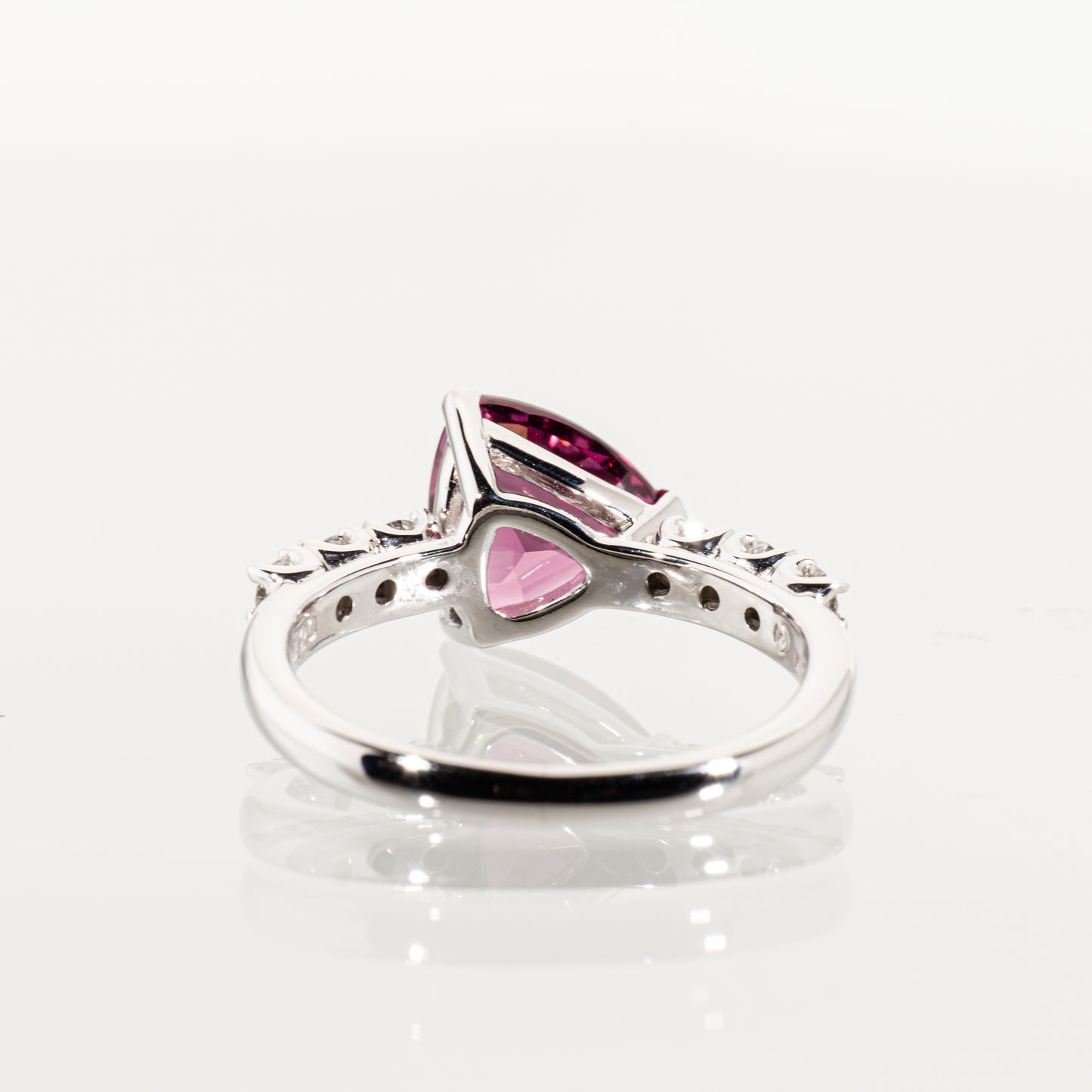 TASAKI ロードライトガーネット ダイヤモンド0.20ct K18WG リング