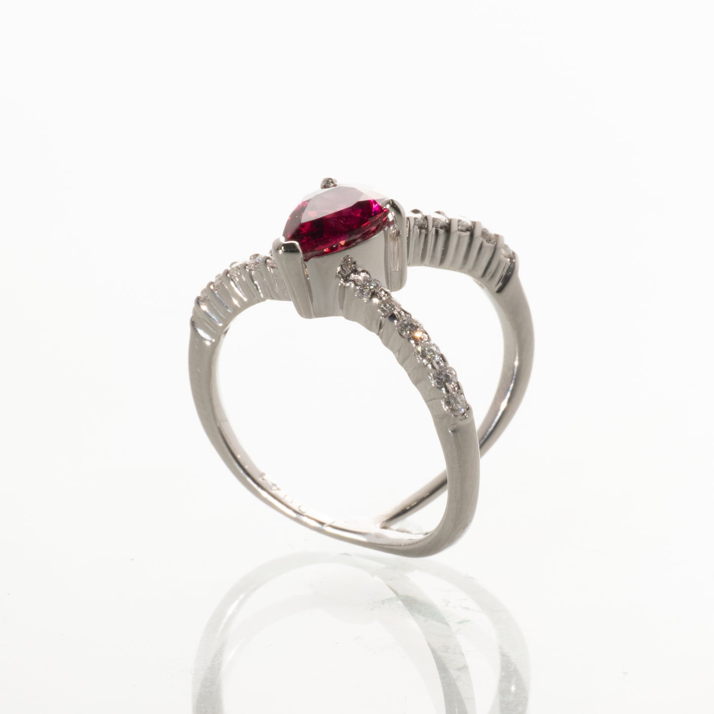 KARATI ルベライト1.23ct ダイヤモンド0.41ct Pt900 リング