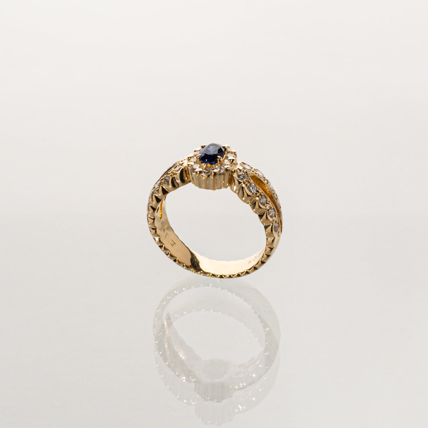 和光 サファイア0.39ct ダイヤモンド0.37ct K18 リング