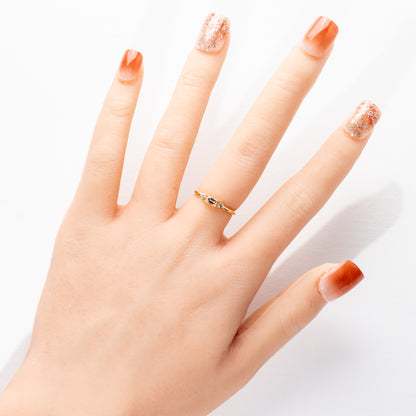 バゲットカットダイヤモンド0.209ct メレダイヤモンド0.07ct K18 リング
