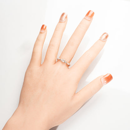 プリンセスカットダイヤモンド0.22ct メレダイヤモンド0.30ct Pt900 ハーフエタニティリング
